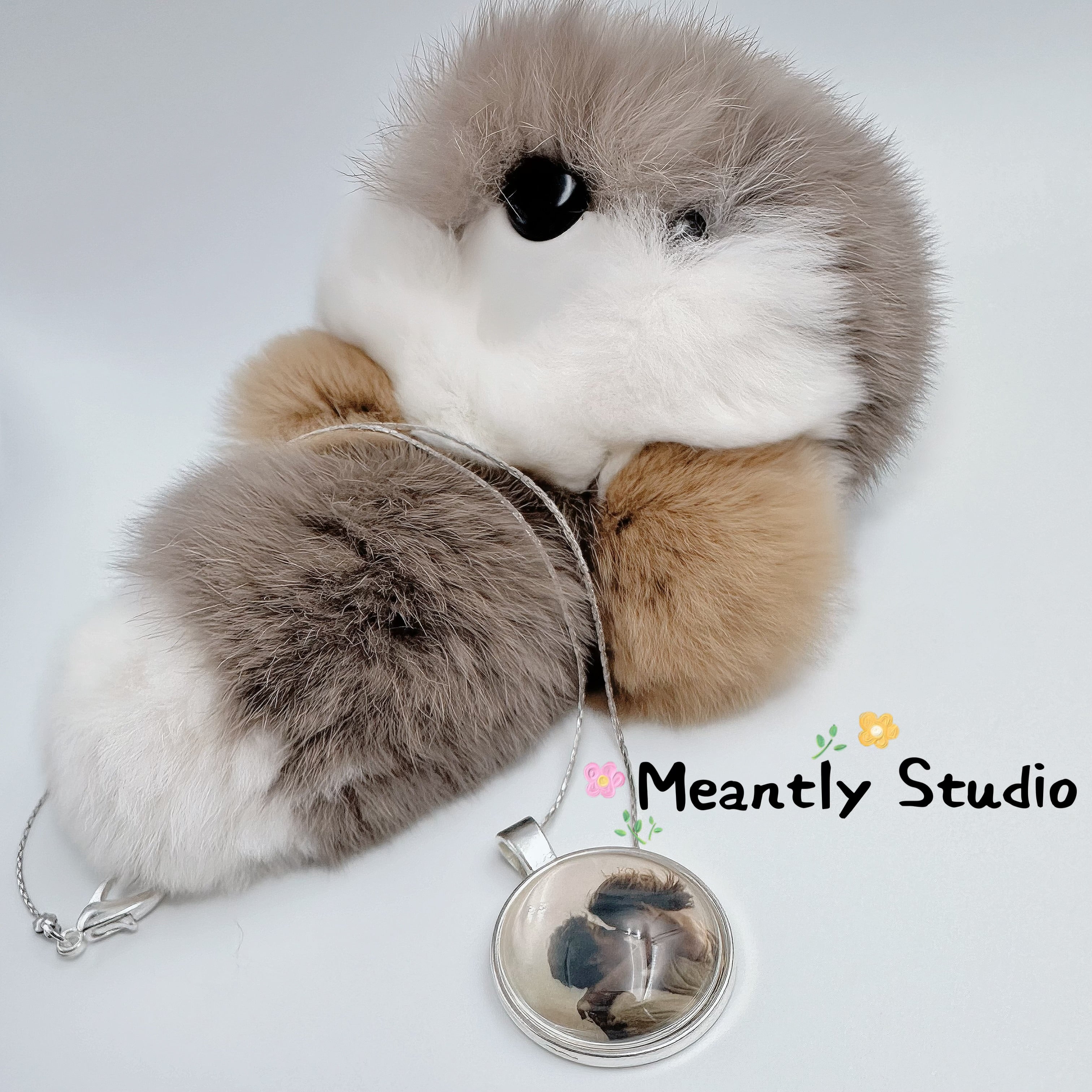 Custom Photo Necklace or Keychain • Vintage Style Personalized Pendant • Pet Memorial Gift • Couple Keepsake Jewelry • Handmade Retro Charm