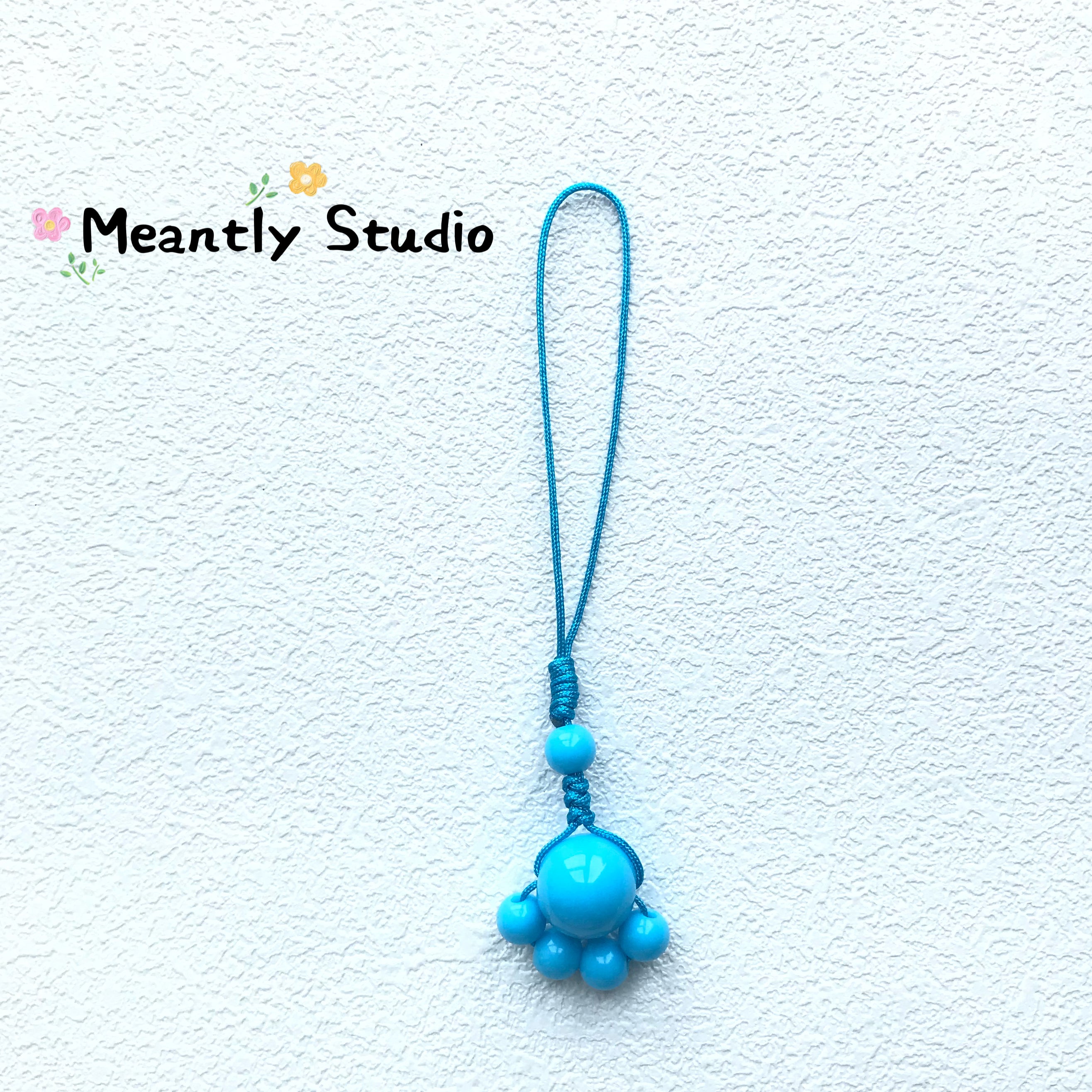 Handmade Colorful Cat Paw Phone Charm Strap, Kawaii Kitten Keychain, Cute Bag Pendant, Rainbow Beaded Animal Paw Accessories Gift